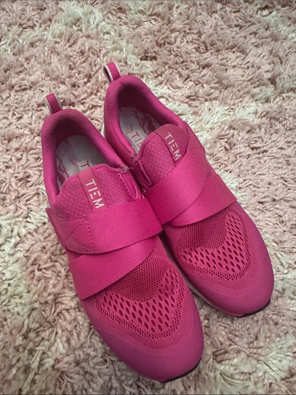 TIEM Slipstream Indoor Cycling Spinning Shoes Knockout Pink